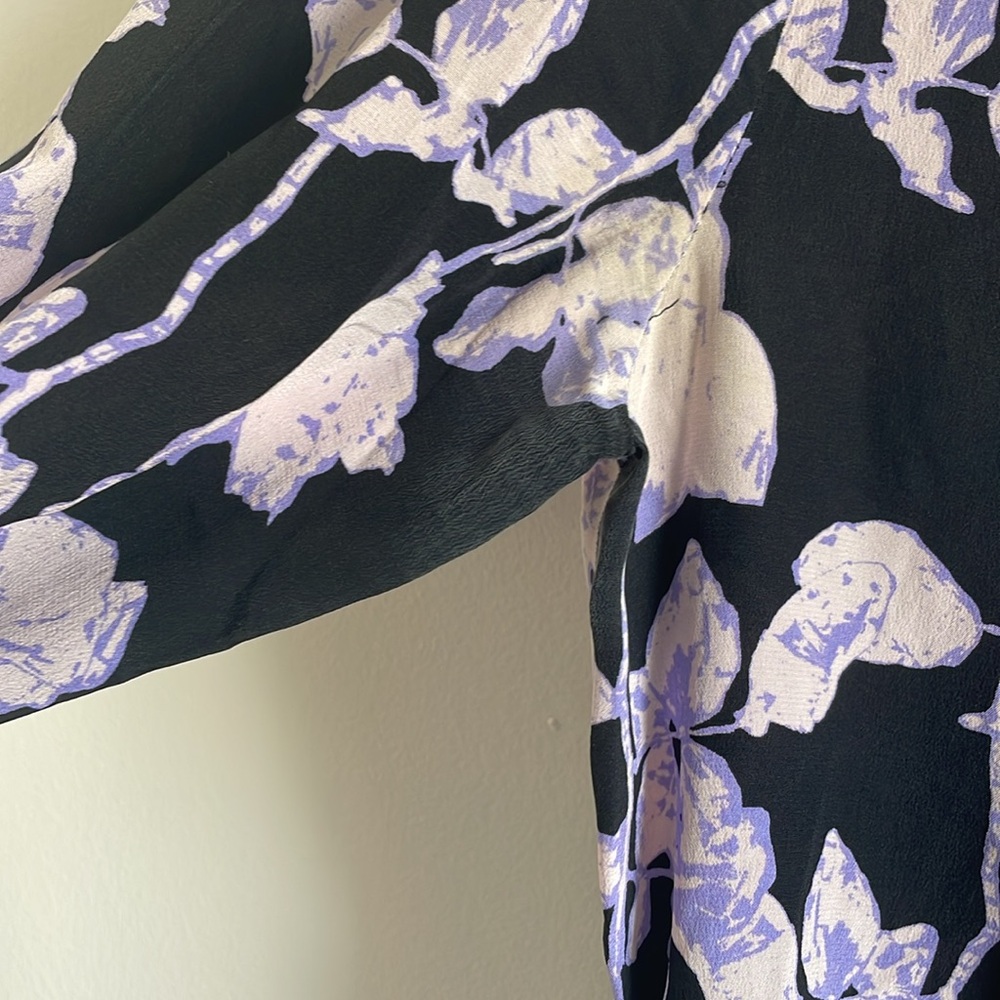 Diane Von Furstenberg Black and Purple Floral Long Sleeve Dress - Size S - Picture 6 of 8